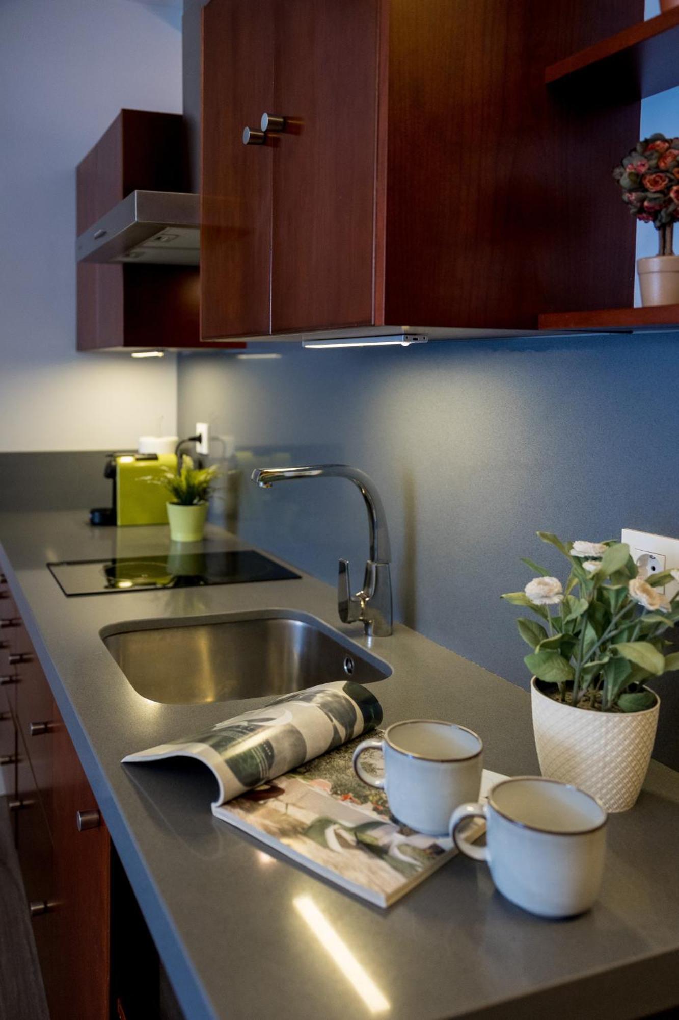 Inmyhome Puerta Real กรานาดา ภายนอก รูปภาพ