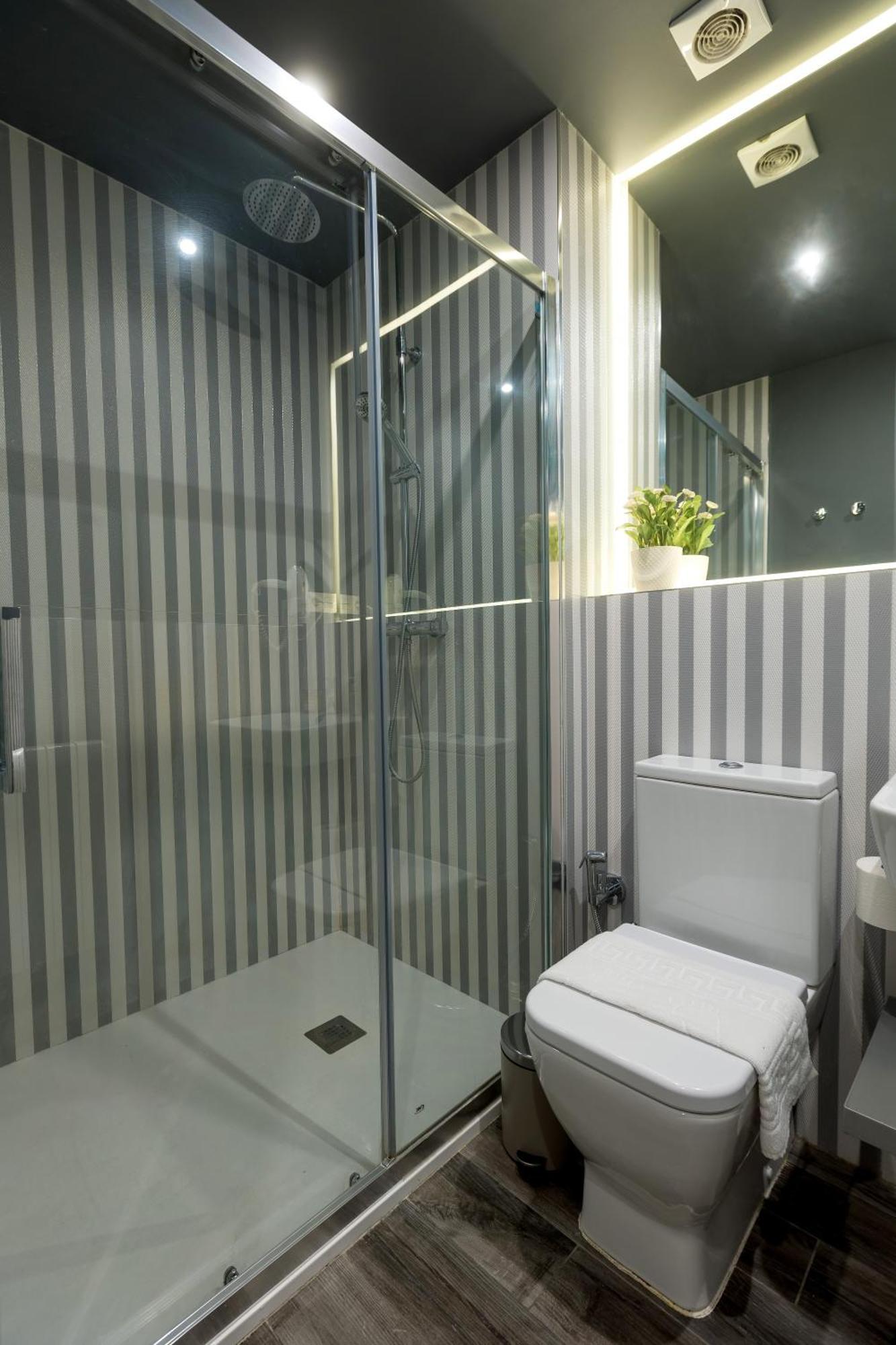 Inmyhome Puerta Real กรานาดา ภายนอก รูปภาพ